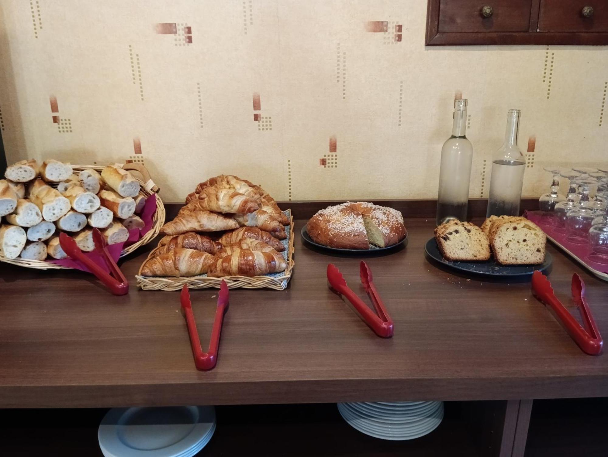 Hotel Restaurant Prunieres Aumont-Aubrac Eksteriør billede
